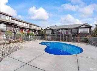 Modern and elegant condominium - 3