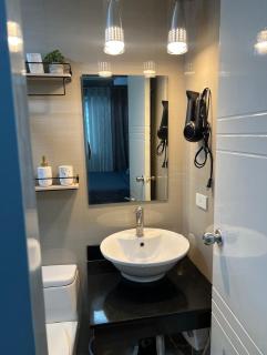 Fort Bonifacio BGC condo - Manila - 7