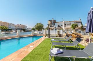 5 HABITACIONES, 3 BAÑOS, PISCINA PRIVADA, AMARRE 15m - Empuriabrava - 7