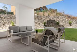 ViVi Homes - Calanova 1 Luxury, Garden, Pool & Sauna - La Cala de Mijas - 3