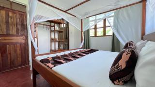 Fully Equipped Vacation Home- 4 min walk to the Beach - Pingwe - 5