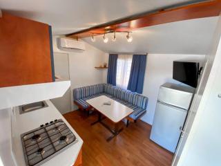 Mobilheim Camping 6 Personen Pool am Meer - Turanj - 3