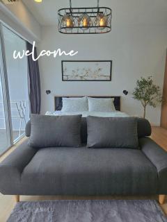 The Olive Studio Room at Chic Condominium - Karon Beach - 0