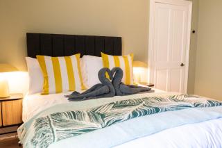 The Parade -Corner Plot Getaways - Redcar - 9