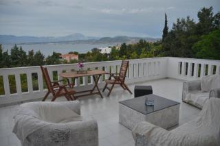 Caecilia & Lawrence Villa - Chalcis - 5
