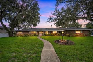 Beautiful Lake View Retreat Drivable to Theme Parks home - Haines City - 9
