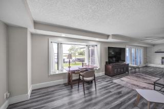 Beautiful Lake View Retreat Drivable to Theme Parks home - Haines City - 2
