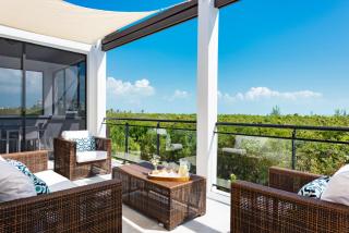 Alize Villa - 4 BR Ocean View - Long Bay Hills - 1