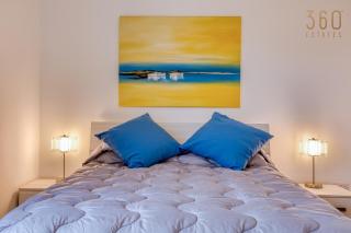 Modern Apartment with Sofabed & Balcony in Gzira by 360 Estates - Il-Gżira - 8