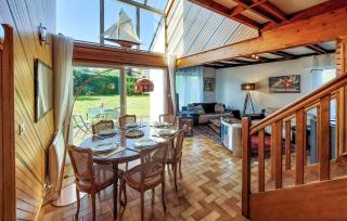 4 Bedroom Stunning Home In Gouesnach - 4