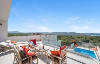 4 Bedroom Stunning Home In Jarebinjak - Jarebinjak - 9