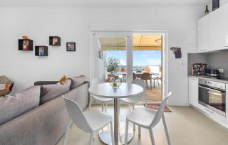 4 Bedroom Stunning Home In Jarebinjak - Jarebinjak - 6