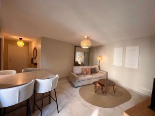 B054 Appartement Luxueux dans Cannes - 8