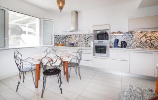 3 Bedroom Stunning Home In Talasani - Talasani - 5