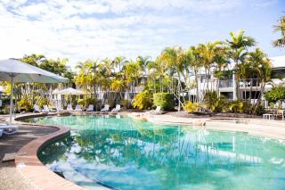 Nautical Stylish Ground Level 1 Bedroom Unit - Noosaville - 8
