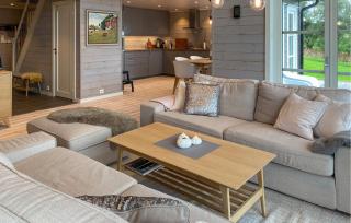 4 Bedroom Nice Home In Hildre - 7