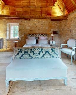 Romantic cottage in garden of Château de La Motte-Feuilly - - 9