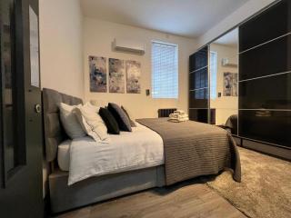 Cool warehouse conversion apt in Chiswick London - Londra - 7