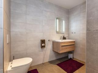 Apartment Seeblick by Interhome - Zell am See - 6