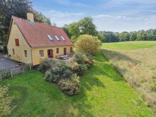 Holiday Home Waldemar - 8km from the sea by Interhome - Gudhjem - 9