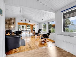 Holiday Home Hansiane - 80m from the sea by Interhome - Strøby - 6