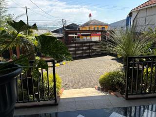 Family Friendly Villa - Puncak Indonesia - 6