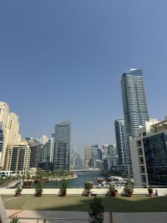 Comfortable, Spacious 1bd In Dubai Marina - Dubai - 0