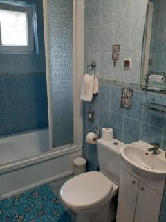 Lake View House WiFi Free Parking - 5