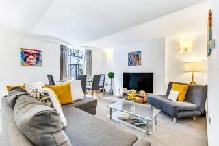 Elegant Apartment in The Heart Of Chelsea Sleeps 7 - Londra - 0