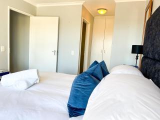 Century Hideaway with Mountain views, Security, FREE Parking - Cidade Do Cabo - 1