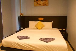 Hollywood Inn Hotel Patong - Patong - 8