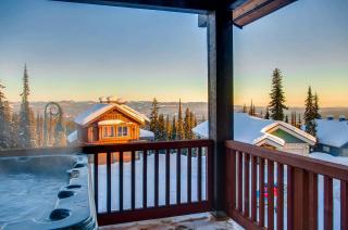 Moonshine Crescent 385 by Okanagan Premier - 7