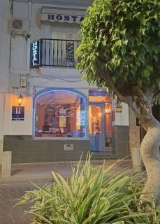 Hostal Montys - Nerja - 3