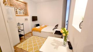 Ground Floor by Rentoom - 1