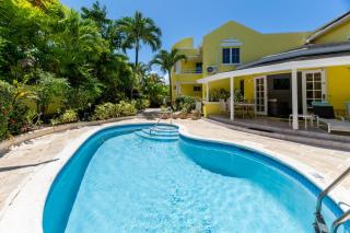 Vida Mejor - Poolside - Saint James - 9