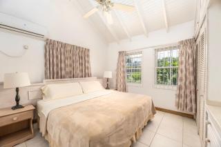 Vida Mejor - Poolside - Saint James - 5