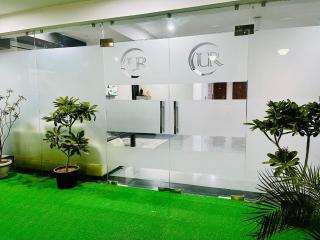The UmRa Hotel - Gurgaon - 8