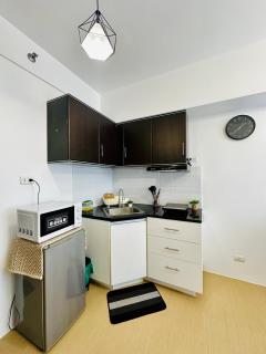 Minimalist & Comfy Studio Unit Avida Towers - 7