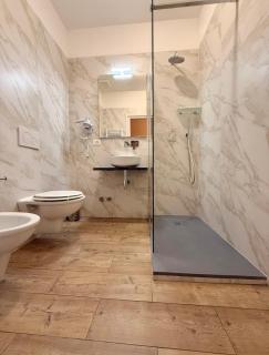 La Boutique by Rjgal B&B - Florence - 8