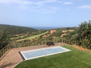 Stunning 5 Bed House with Golf Course & Sea Views in Zimbali Estate - 9