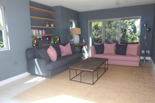 Stunning 5 Bed House with Golf Course & Sea Views in Zimbali Estate - 6