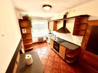 The Cozy Corner - Prague - 9
