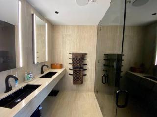 Entertainers penthouse with 5 bedrooms pool & spa - Auckland - 3