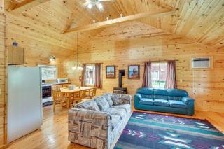 Wraparound Deck and Grill Deadwood Cabin - Deadwood - 6