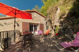 Chapelle de Léca, Authentique Chapelle Rénovée - Vallespir - Vue Imprenable Montagne - Unique, Loft Moderne et Pittoresque - WIFI - Confort Premium - OFFRE SPECIALE - Majestic Key Konciergerie Collioure - Corsavy - 1