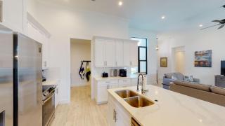 Inland home with pool and walk to Park/Museum/Library - 1