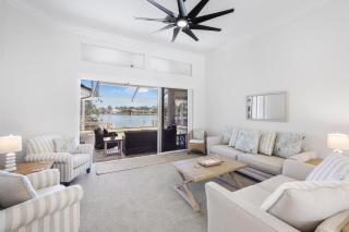 Waterfront pool home just steps to Tigertail Beach - 7