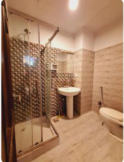 3 BDR Contemporary E11 heaven - 2