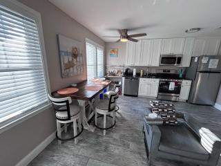 Beach Block Parking Modern Decor Porch - Brigantine - 9