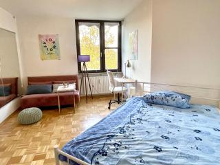 Großes Privatzimmer in Messe und Oktoberfest Nähe - Munich - 5